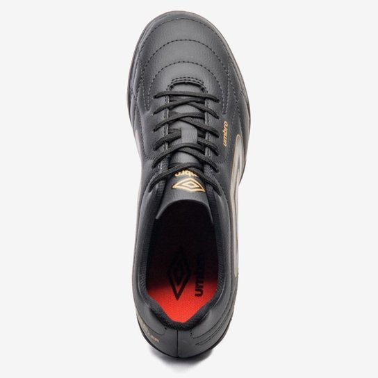 Chuteira Society Umbro Class Footballer [Cor: Preto E Dourado - Tamanho: 42]
